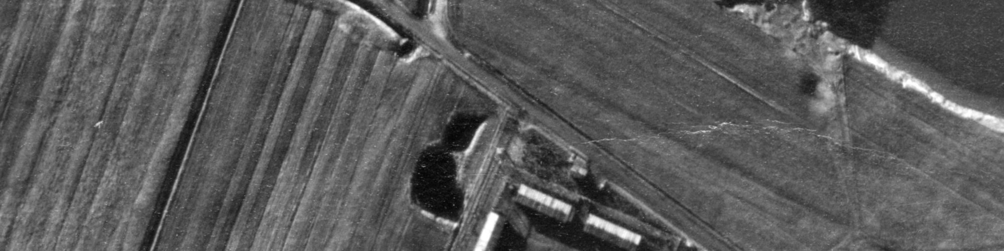 Luftaufnahme des Konzentrationslagers